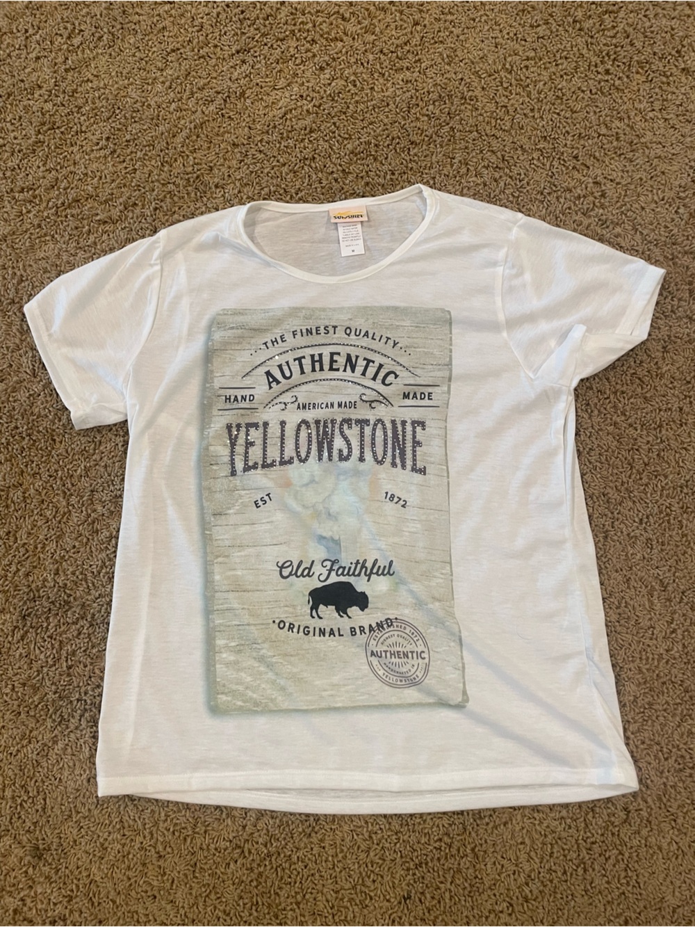 Yellowstone sun shirt-white women’s medium